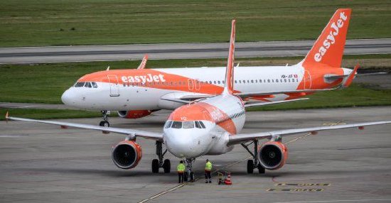 EasyJet与私募资本潜在交易进展:Castlelake退出,Apollo达成更高估值协议